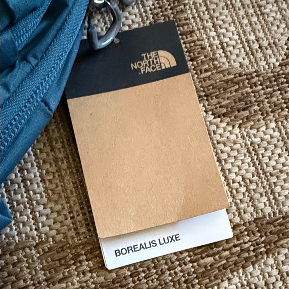 The North Face Women’s BOREALIS  LUXE Blue/teal Backpack - BNWT - Picture 11 of 11
